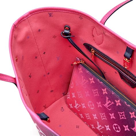 Louis Vuitton Fuchsia 